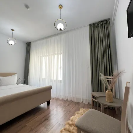 Cloud 9 Studios Piatra Neamt Exterior photo