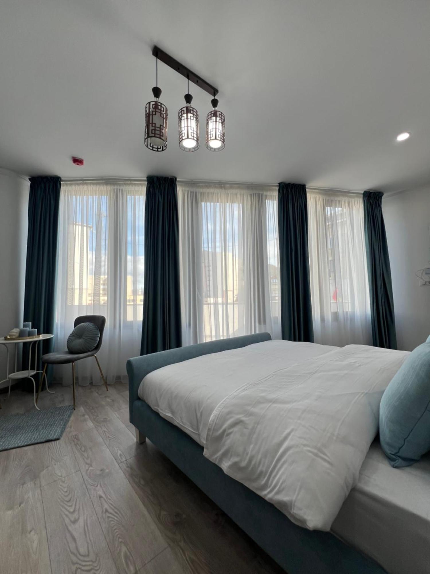 Cloud 9 * Piatra Neamt